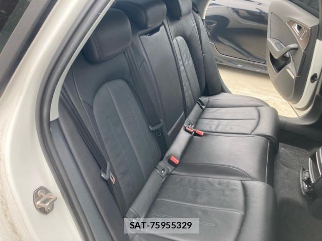 Audi A6 2012-06 7875342-12