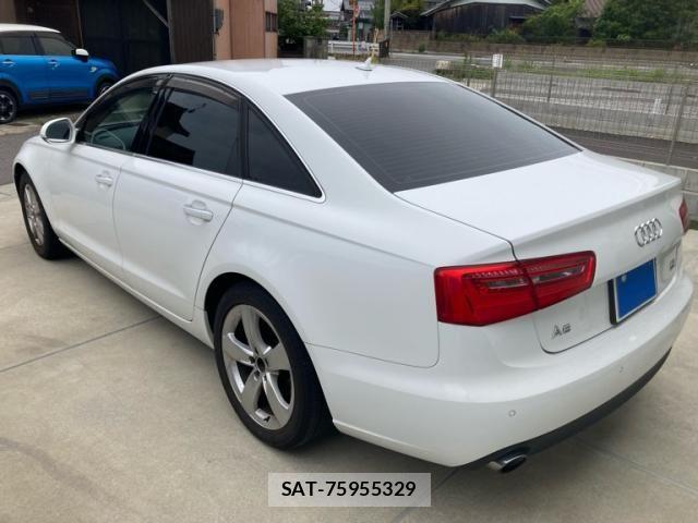Audi A6 2012-06 7875342-3