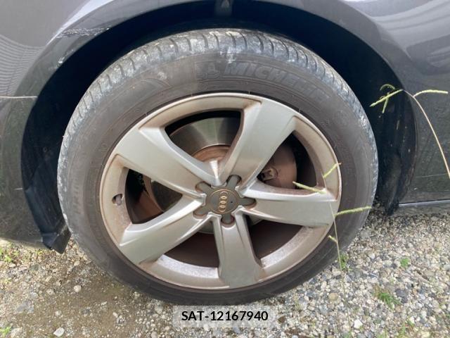 Audi A6 2012-08 8034461-9