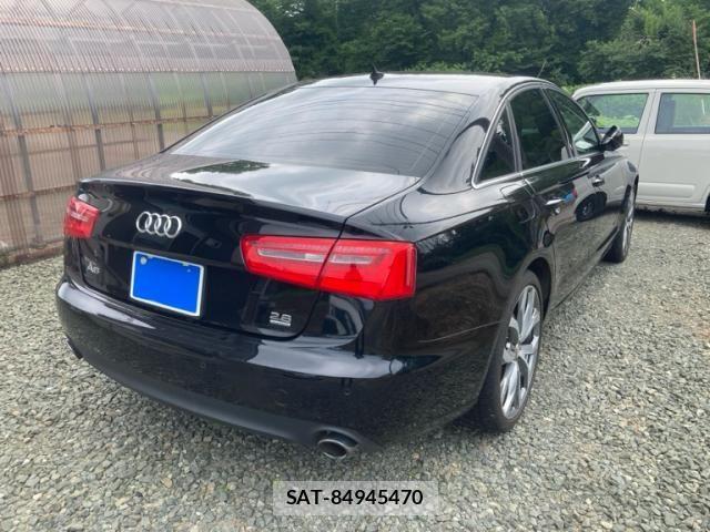 Audi A6 2011-12 8129002-8