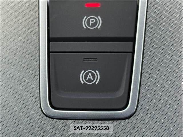 Audi A6 2023-10 8244644-7