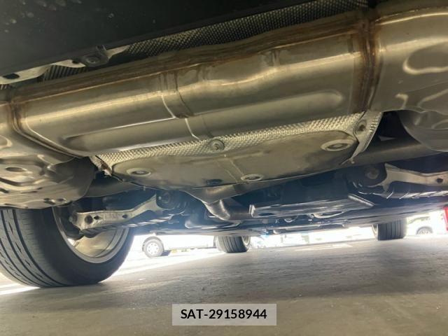 Audi A6 2021-10 8313140-11