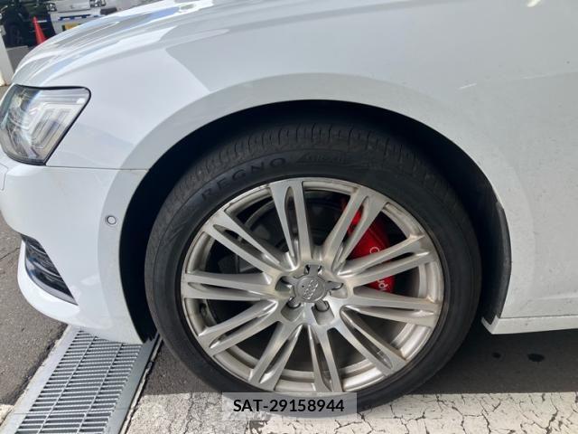 Audi A6 2021-10 8313140-4