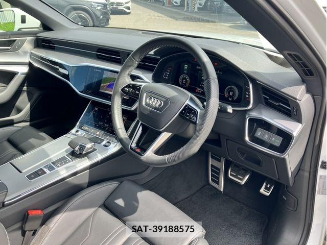 Audi A6 2021-11 8740590-1