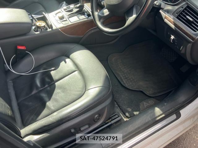 Audi A6 2015-03 8827907-15