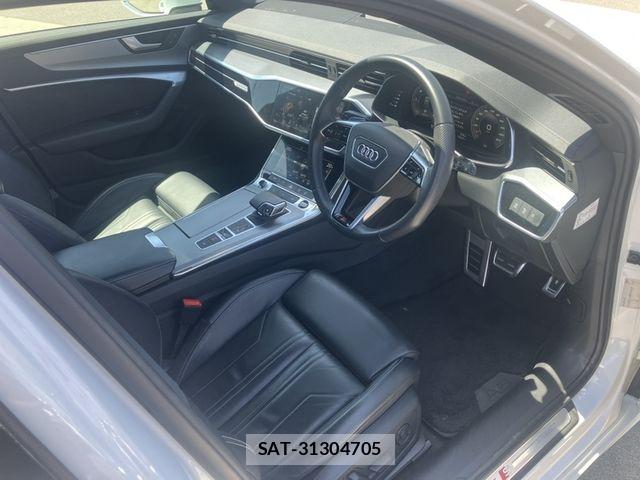 Audi A6 2021-09 6242220-1