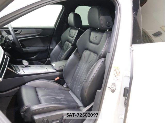 Audi A6 2021-10 6813792-15