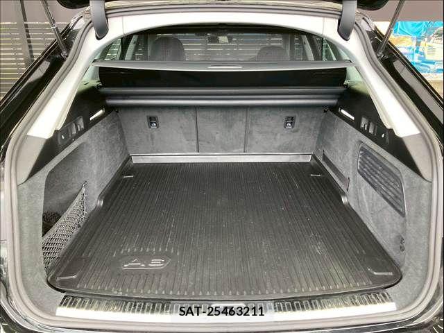 Audi A6 2022-03 7356877-17
