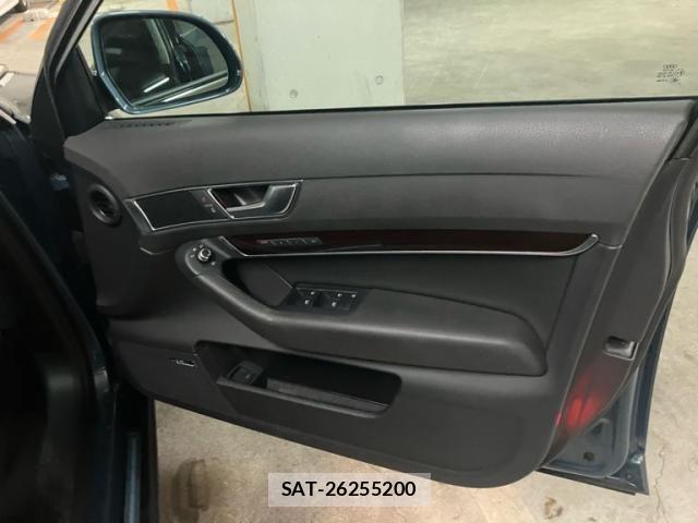 Audi A6 2009-05 7499601-12