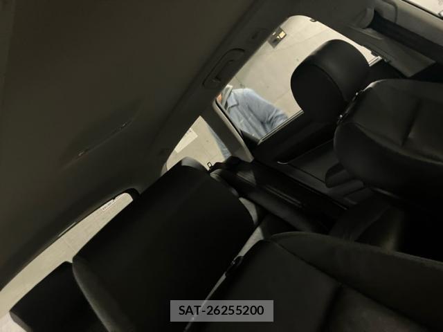 Audi A6 2009-05 7499601-15