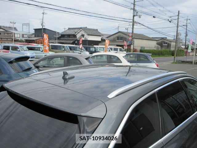 Audi A6 2019-03 7720932-26