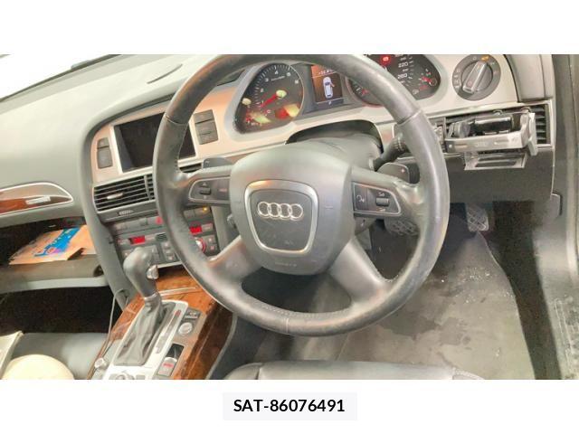 Audi A6 2011-01 7875344-9
