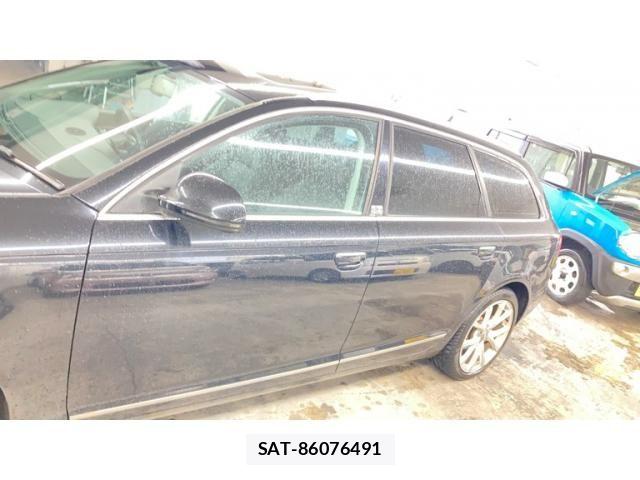 Audi A6 2011-01 7875344-3