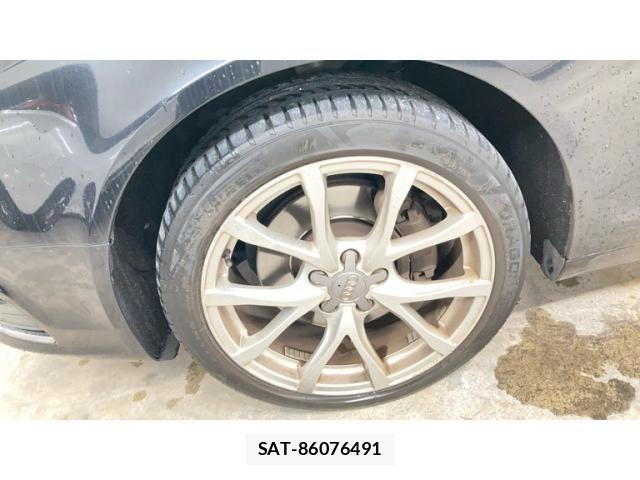 Audi A6 2011-01 7875344-4