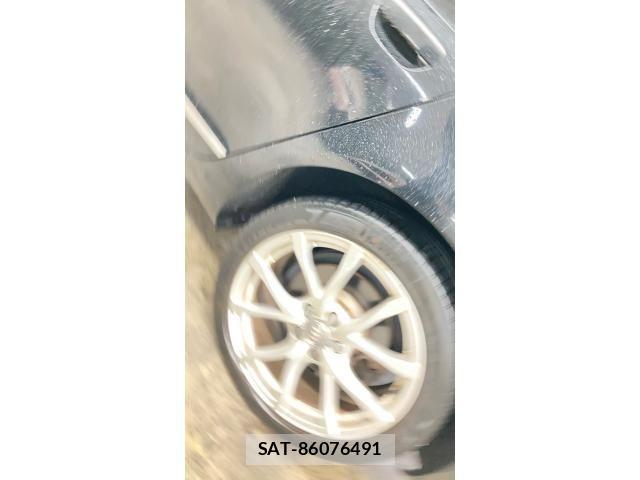 Audi A6 2011-01 7875344-5