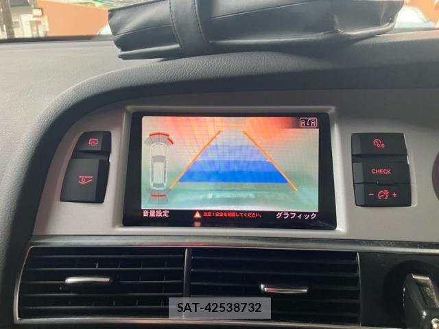 Audi A6 2011-01 7875345-18