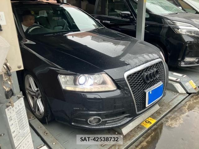 Audi A6 2011-01 7875345-1