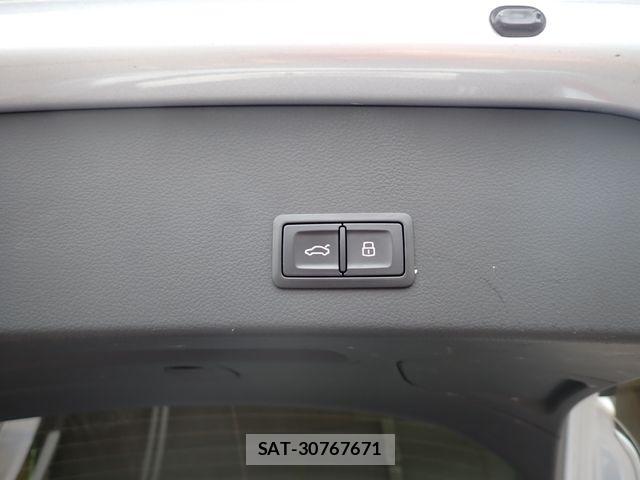 Audi A6 2016-12 7960561-24