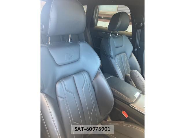 Audi A6 2020-12 8034462-13