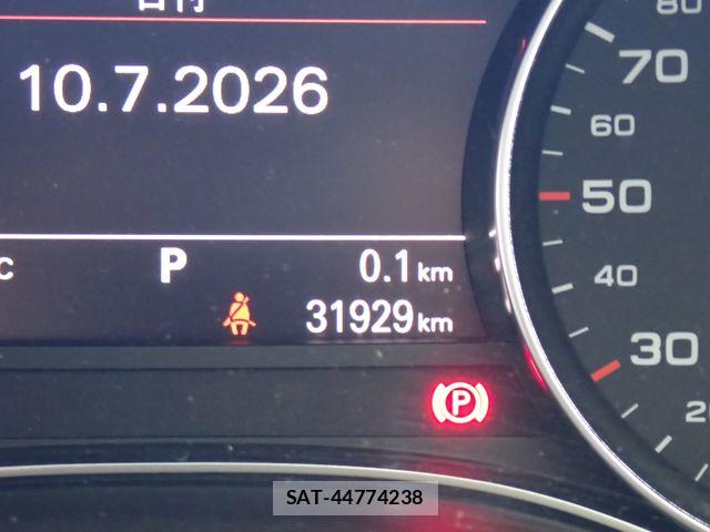Audi A6 2012-05 8072904-12