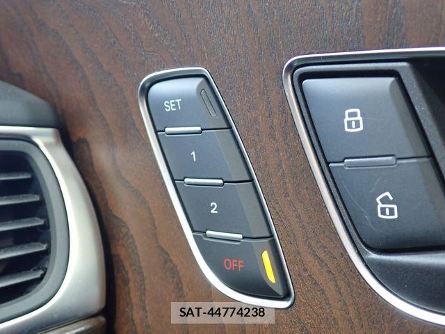 Audi A6 2012-05 8072904-18