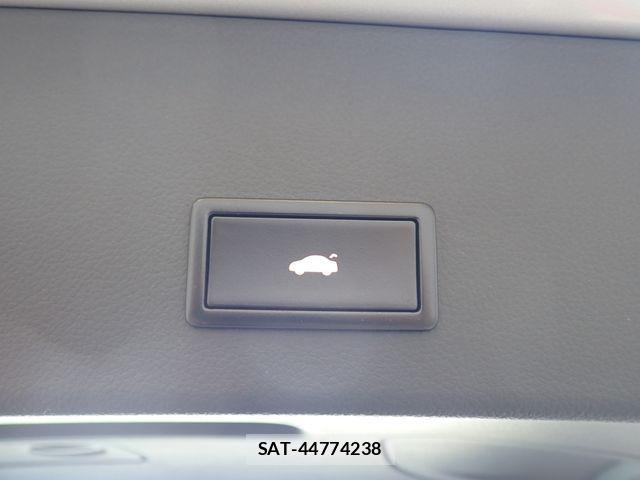 Audi A6 2012-05 8072904-25