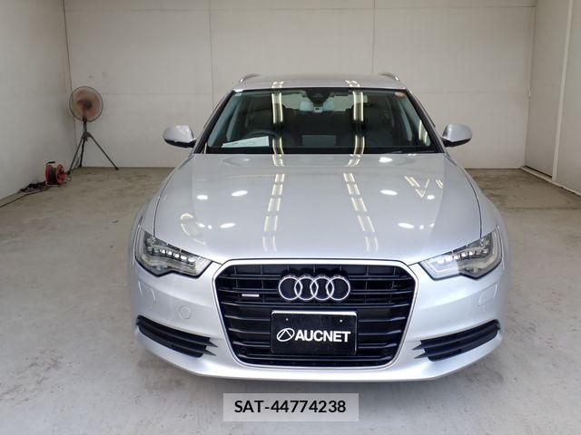 Audi A6 2012-05 8072904-4