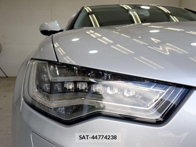 Audi A6 2012-05 8072904-8