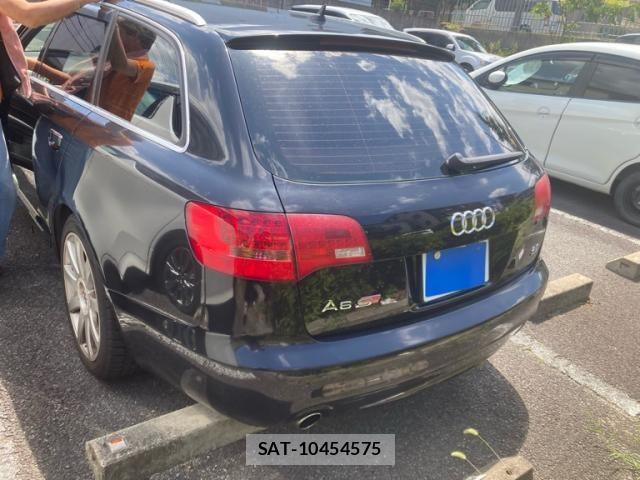 Audi A6 2008-03 8364818-3