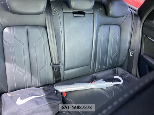 Audi A6 2019-09 8437946-11