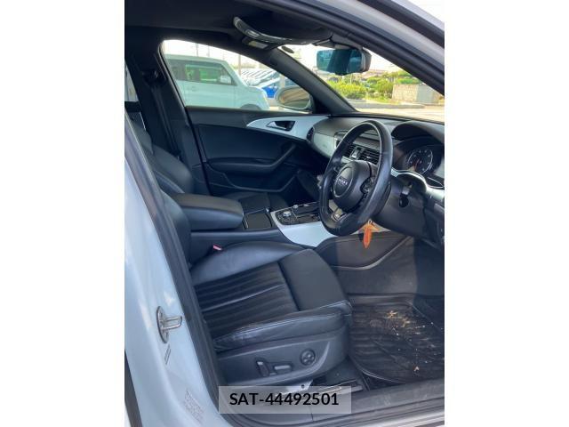 Audi A6 2013-06 8625860-15