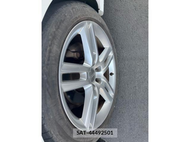 Audi A6 2013-06 8625860-7