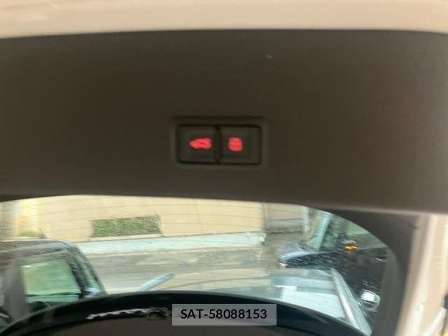 Audi A6 2017-09 8658064-5