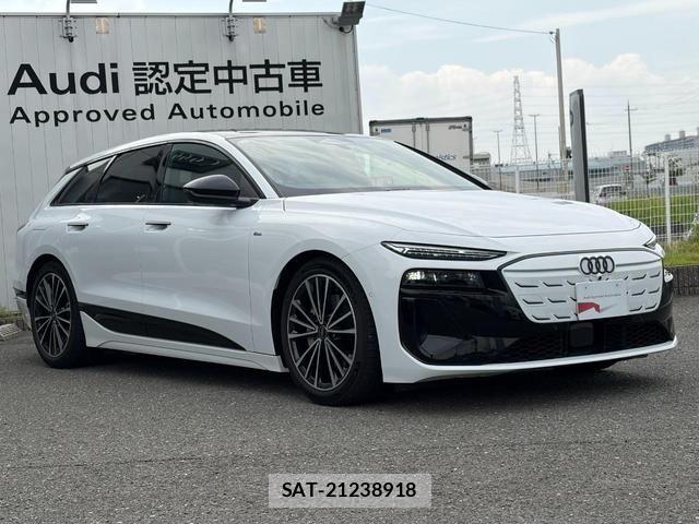 Audi E-TRON 2025-12 8658065-13