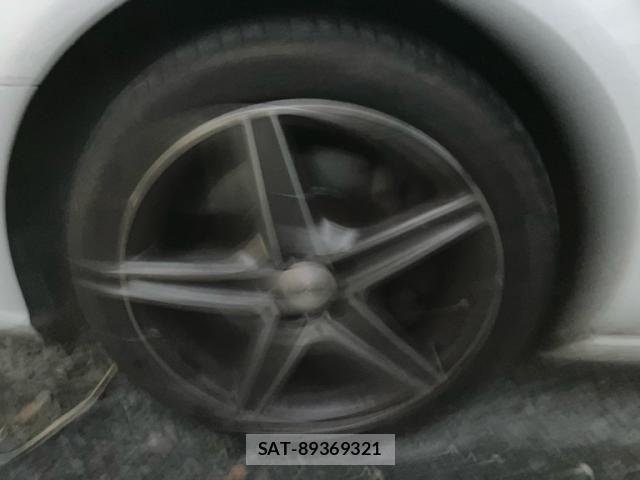 Audi A6 2012-09 7020047-6