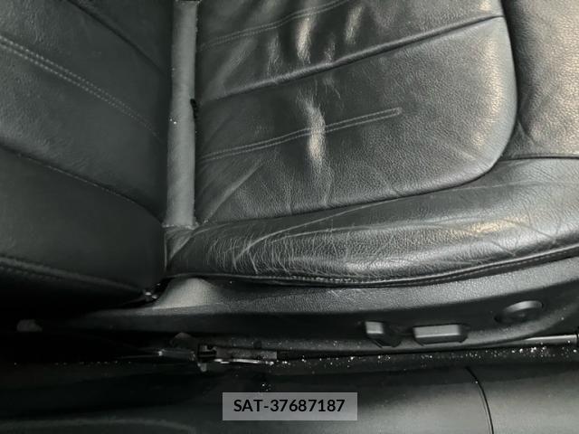 Audi A6 2014-02 8034464-22