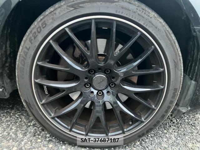 Audi A6 2014-02 8034464-8