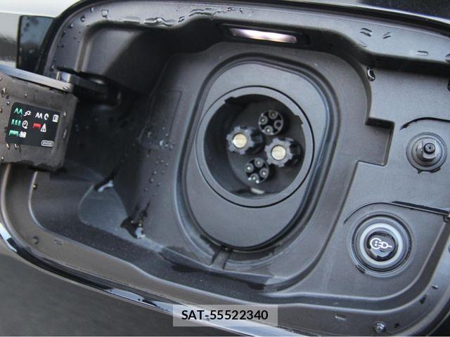 Audi E-TRON 2025-07 6902260-24