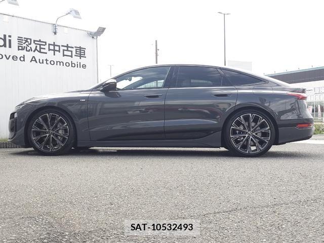 Audi E-TRON 2025-07 7875346-15