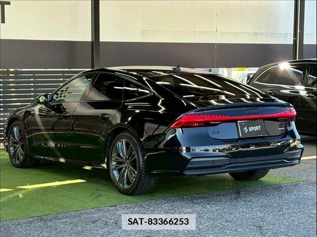 Audi A7 2023-05 2317841-16