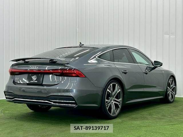 Audi A7 2021-05 6989227-15