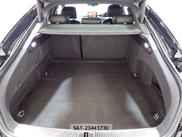 Audi A7 2017-12 7356878-25
