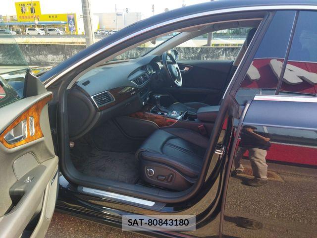 Audi A7 2015-02 7561848-12