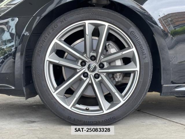 Audi A7 2023-06 7720934-16