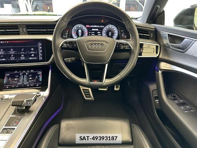 Audi A7 2021-12 7720935-11