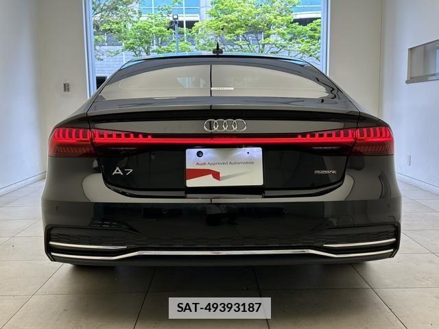Audi A7 2021-12 7720935-15