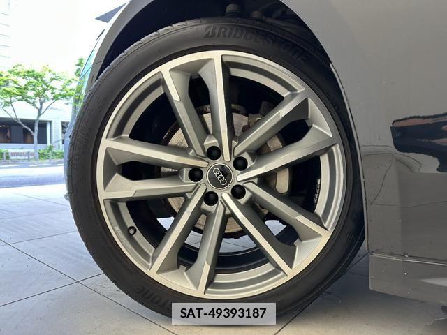 Audi A7 2021-12 7720935-16