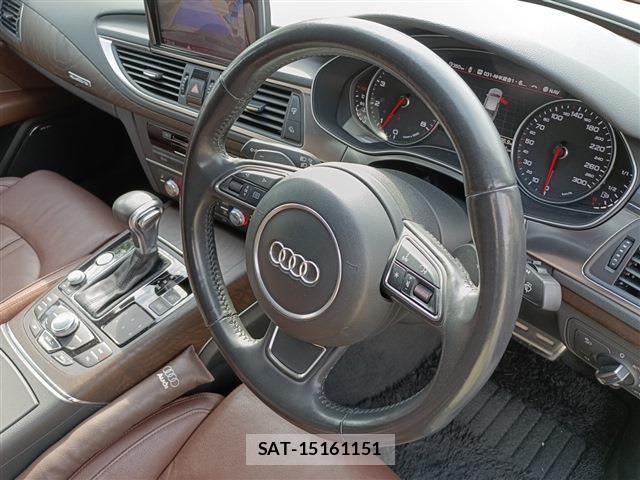 Audi A7 2011-09 7720937-13