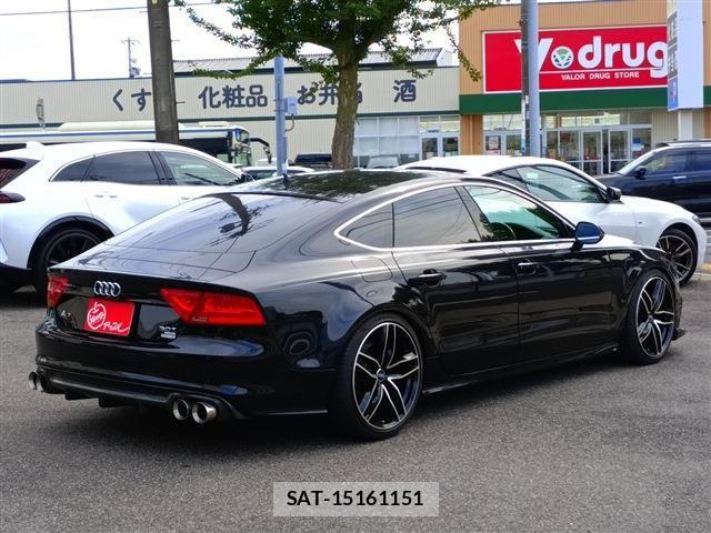 Audi A7 2011-09 7720937-2