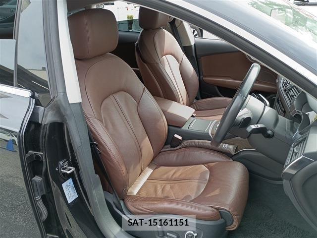 Audi A7 2011-09 7720937-5